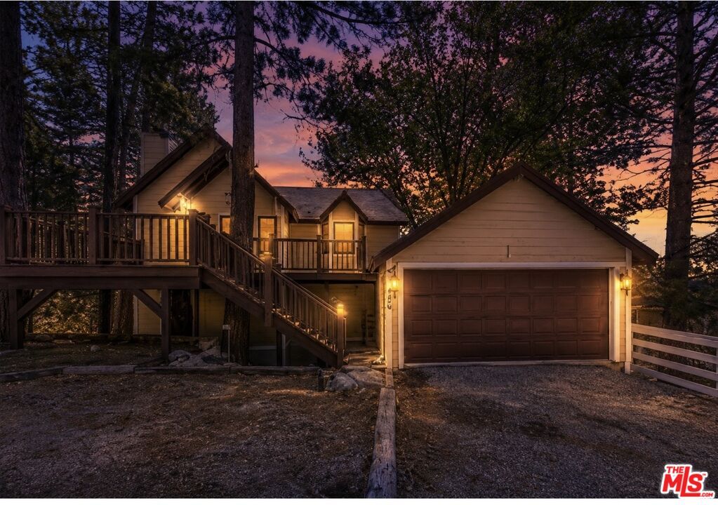 Property Photo:  886 Sandalwood Dr  CA 92352 