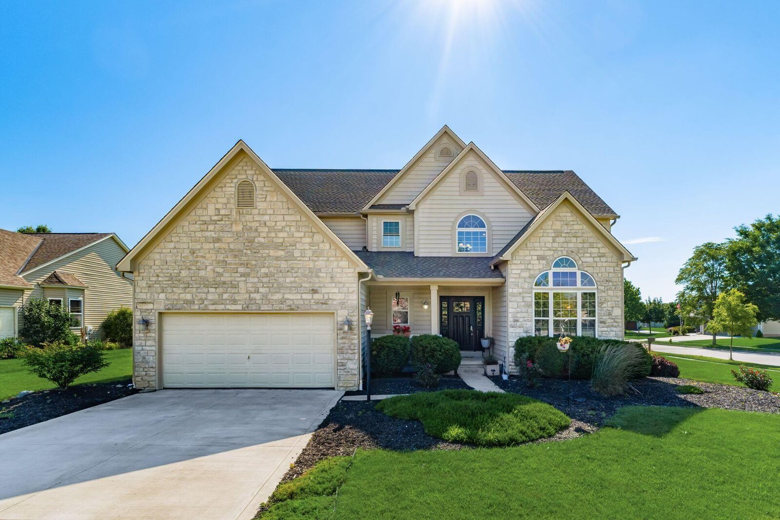 Property Photo:  5600 Deergrass Court  OH 43123 