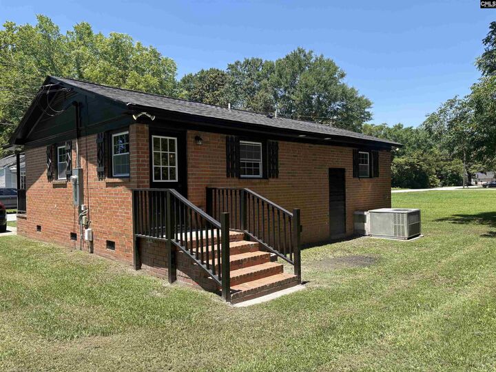 Property Photo:  514 N Commander N Commander  SC 29506 