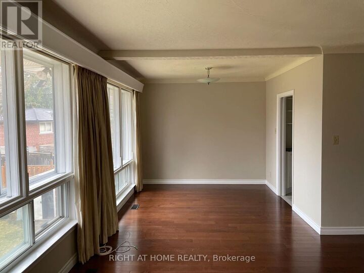 Property Photo: 9 Waterfield Drive Main ON M1P 3W4