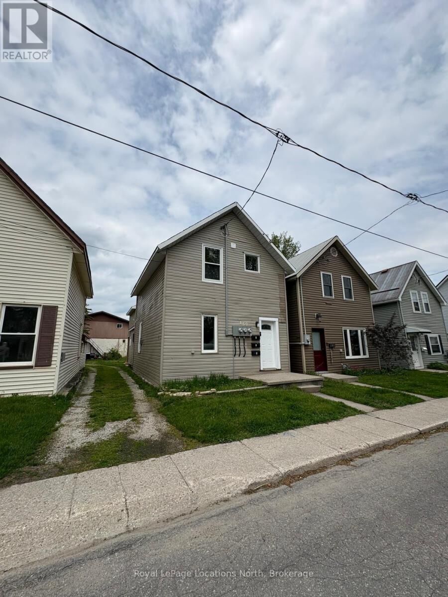 Property Photo:  150 13th Street West 1  ON N4K 3W4 