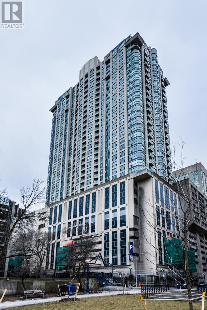 Photo de la propriété: 8 Park Road 3711 ON M4W 3S5