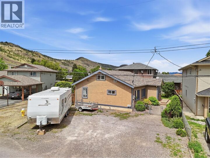 Property Photo: 806 Kitamoto Road BC V2B 6H6