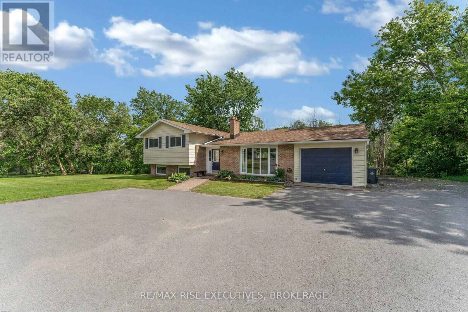 Property Photo: 3519 Princess Street ON K7P 3A7