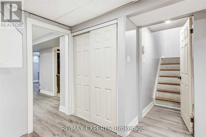 Property Photo: 39 The Boulevard Lower ON L0G 1W0