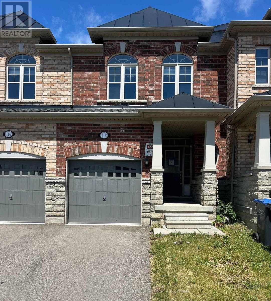 Property Photo: 118 Finegan Circle ON L7A 4Z9