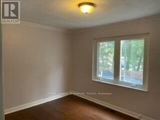 Property Photo: 94 Woodfern Drive Upper ON M1K 2L5