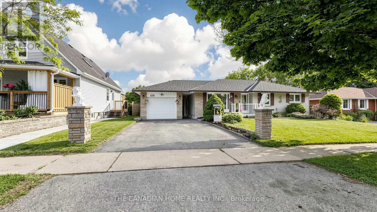 Property Photo:  470 Cromwell Avenue  ON L1J 4V2 