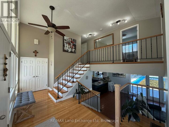 Property Photo:  320 Summit Drive  ON N0G 2W0 