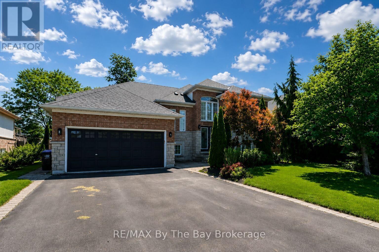 Property Photo: 121 Royal Beech Drive ON L9Z 2N2
