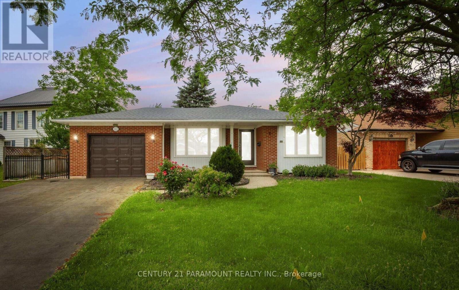 Property Photo: 342 Main Street ON L2R 6P9