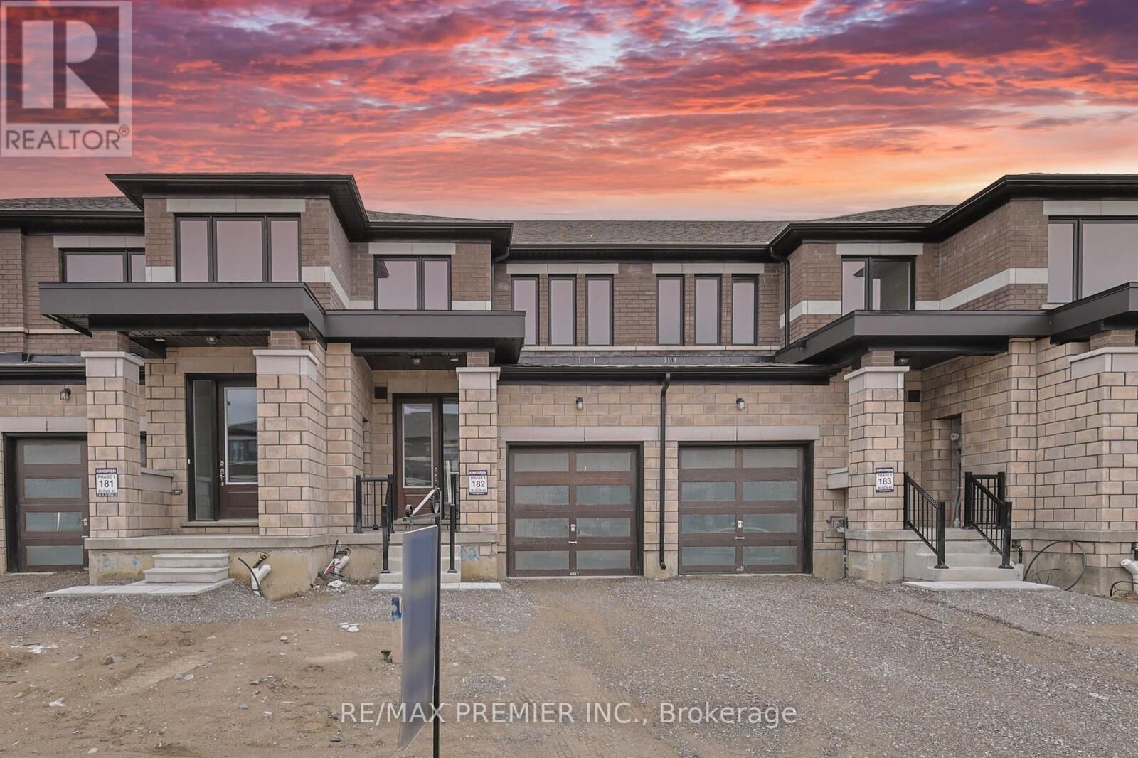 Property Photo:  138 Corley Street  ON K9V 0R4 