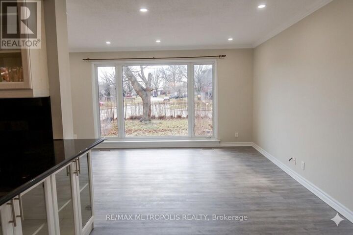 Property Photo:  853 Douglas Avenue  ON L1W 1N5 