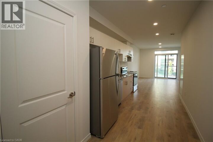 Property Photo:  181 Elmira Road South 203  ON N1K 0E3 