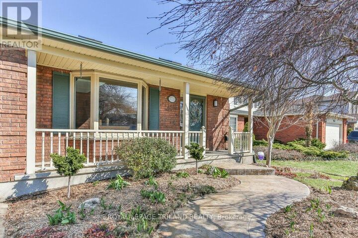 Property Photo: 1221 Glenora Drive ON N5X 2P6