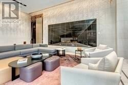 Property Photo:  280 Howland Avenue Ph5  ON M5R 1V9 