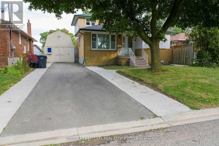 Property Photo:  35 Cumberland Drive  ON L6V 1W5 