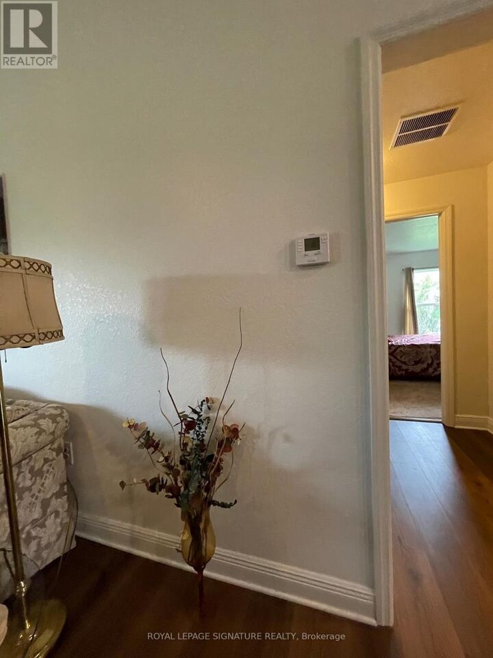 Property Photo:  362 Salvador Drive  ON  