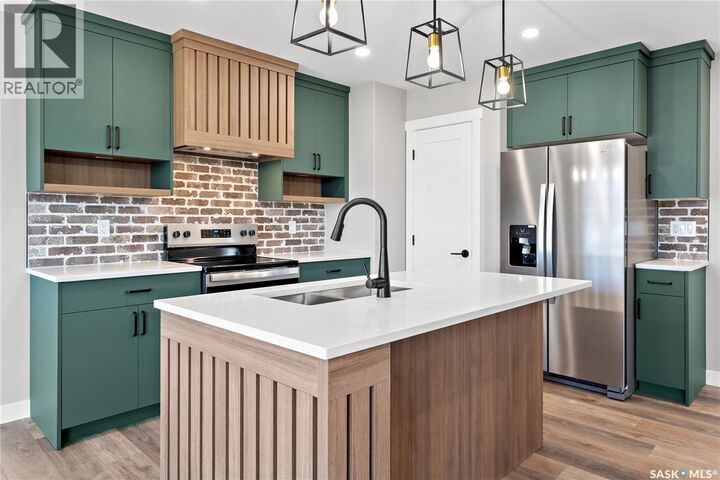 Property Photo: 118 Fortosky Manor SK S7M 5X3