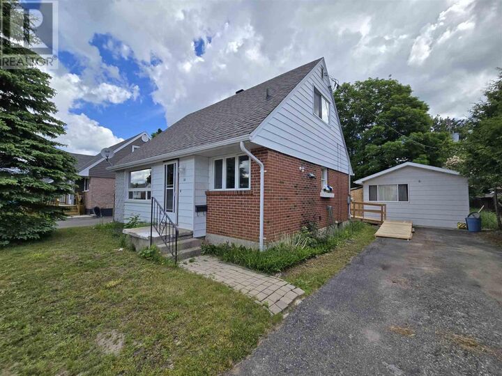 Property Photo: 23 Blackwell Rd ON P5A 2G4
