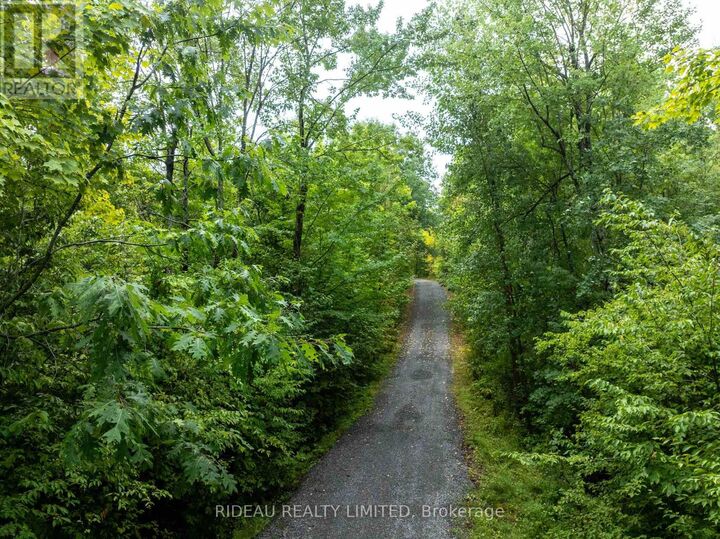 Property Photo:  534 Oak Bluffs Road  ON K0H 2B0 