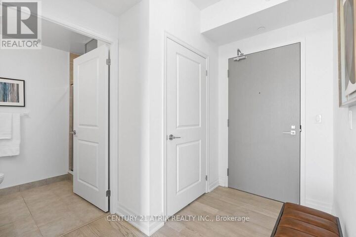 Property Photo:  8 Rouge Valley Drive West 506  ON L6G 0G8 