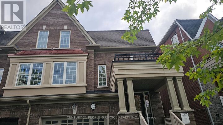 Property Photo:  32 Meadowcreek Road  ON L7C 4A1 