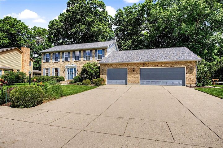 Property Photo:  209 Deer Trail Drive  OH 45066 