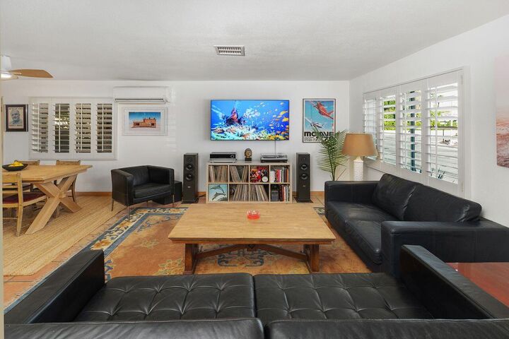 Property Photo: 310 Via Don Benito CA 92234