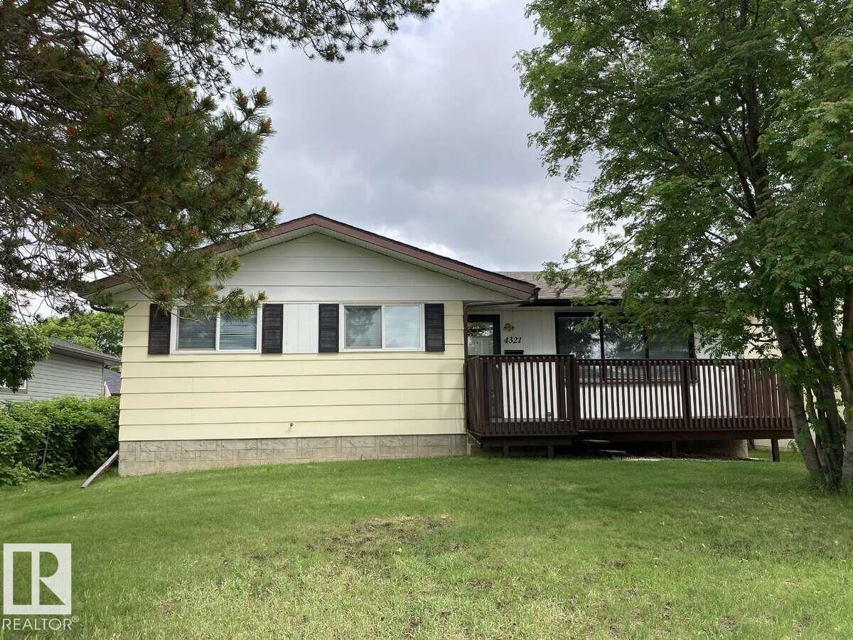 Property Photo:  4321 41 Avenue  AB T7Z 1J6 