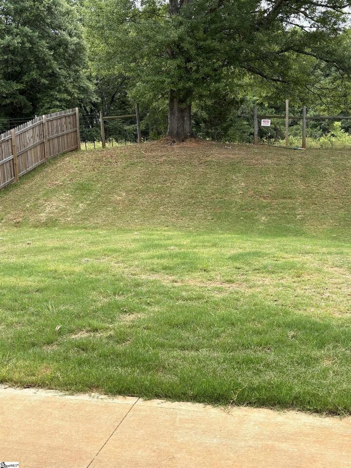 Property Photo:  139 Pelham Glen Way  SC 29651 