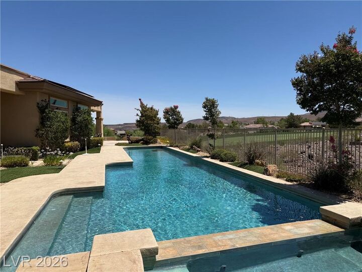 Property Photo: 12 Old Marsh Court NV 89052