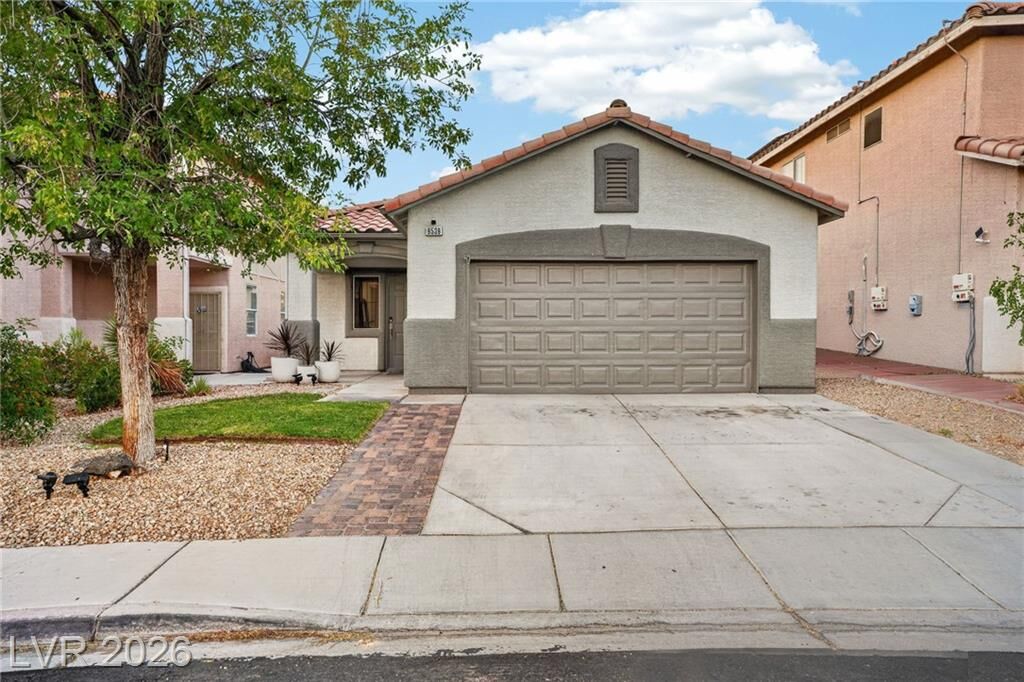 Property Photo: 9539 Windborne Avenue NV 89147