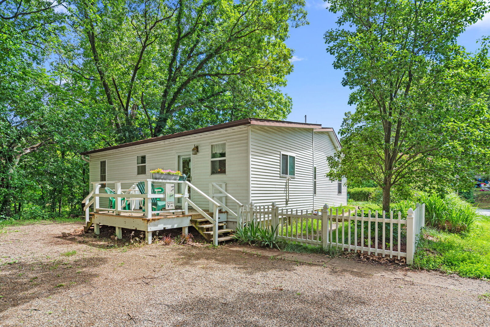 Property Photo: 702 N Karwick Road IN 46360