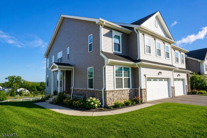 Property Photo: 21 Astoria Pl NJ 07936