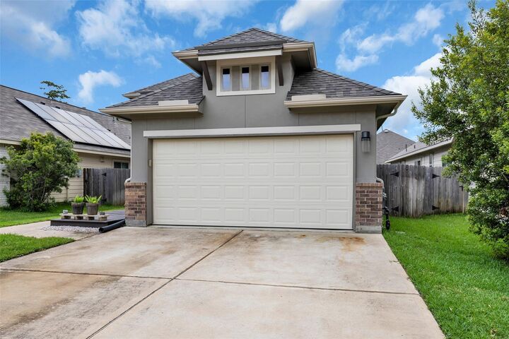 Property Photo: 2930 Yaupon Grove Lane TX 77385