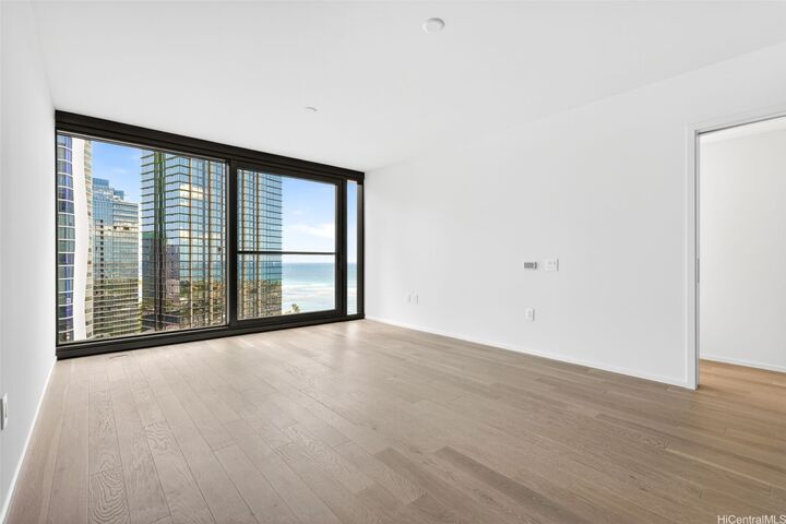 Property Photo:  333 Ward Avenue 2602  HI 96814 