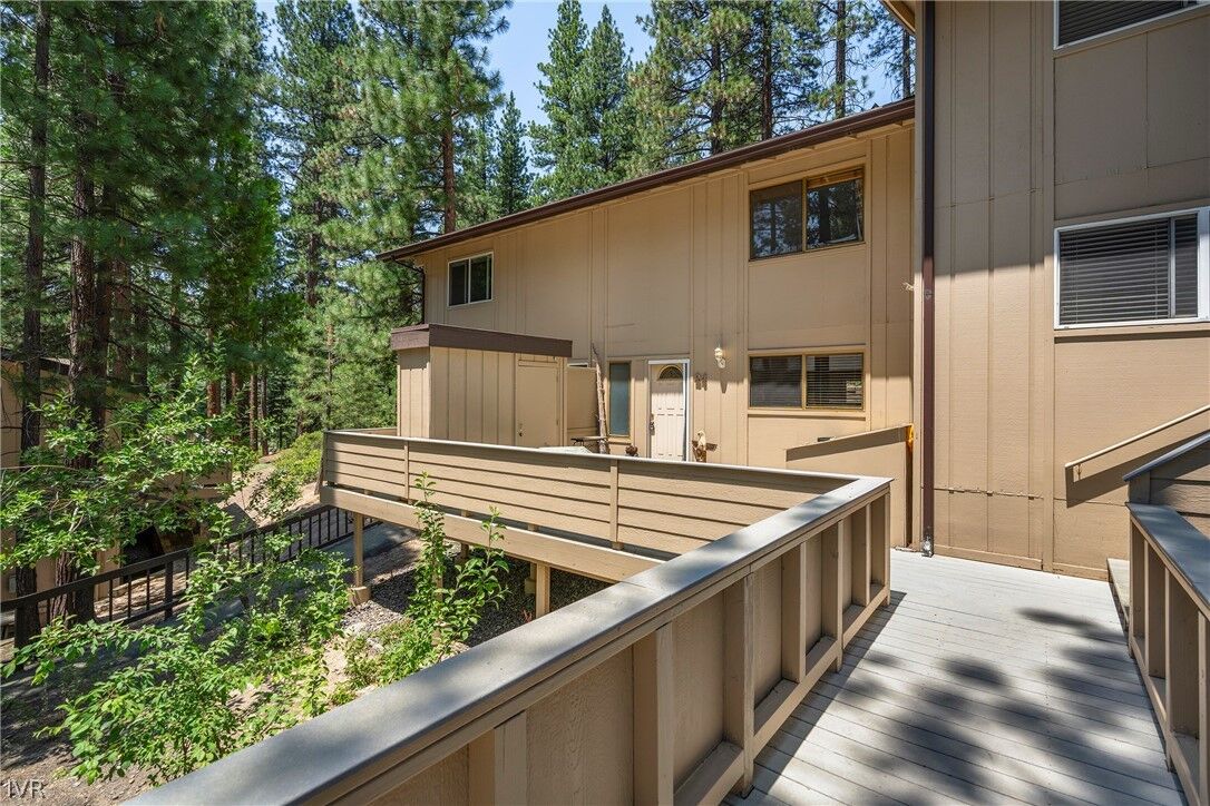 Property Photo: 321 Ski Way 24 NV 89451