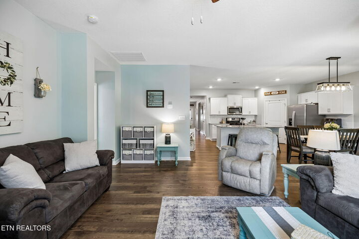 Property Photo: 379 Summer Glenn Lane TN 37774