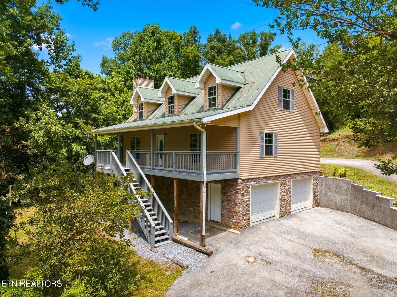 Property Photo: 1134 Deer Trail Way TN 37865