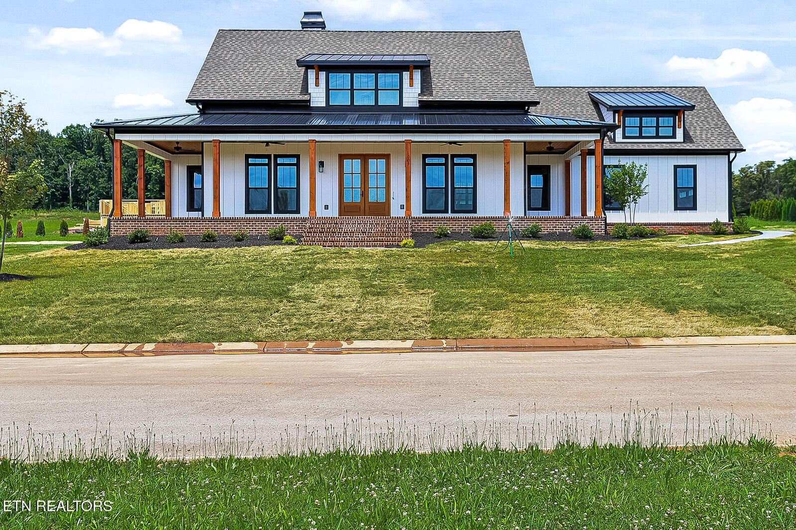 Property Photo: 1005 Sophie Drive TN 37742