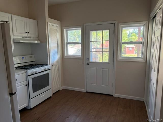 Property Photo:  1 Scotts Way 10  NY 10925 