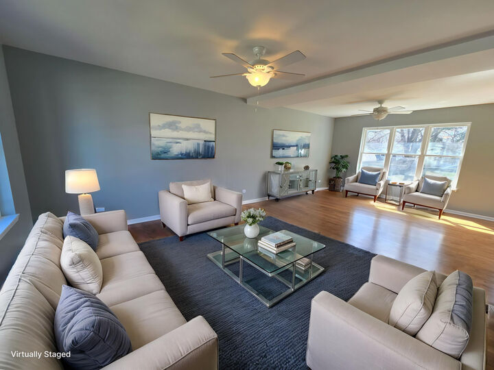 Property Photo:  4 Joseph Court  IL 60445 