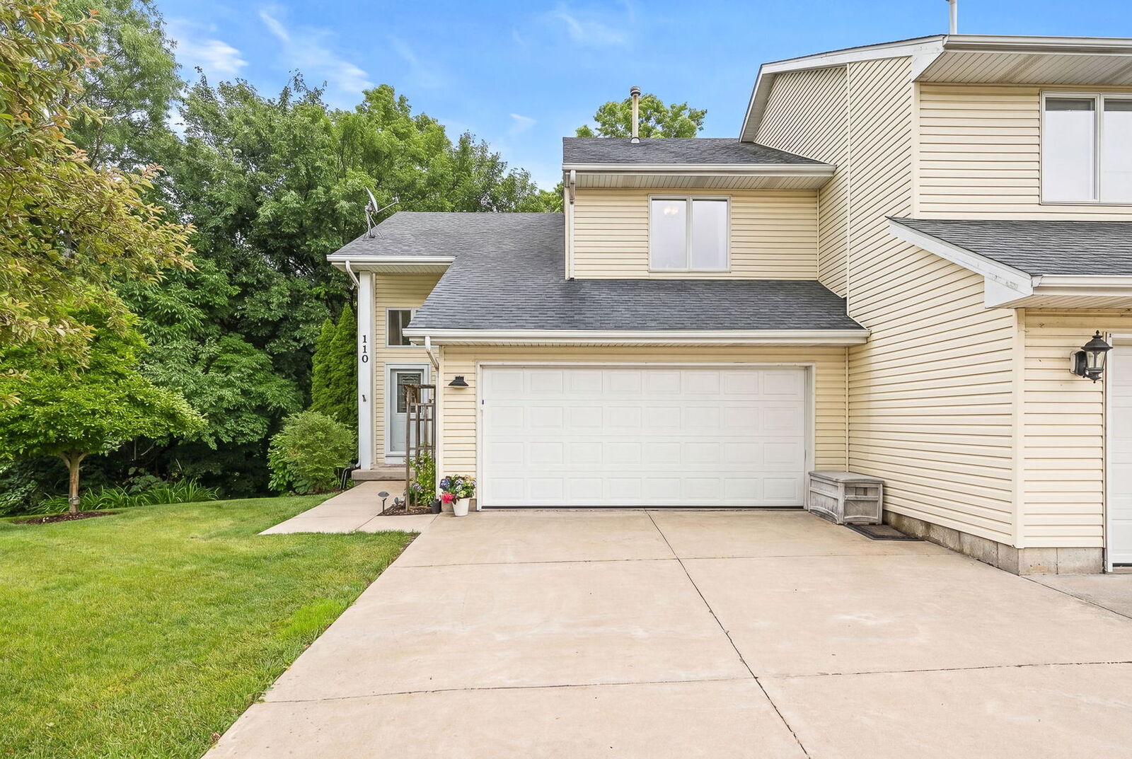 Property Photo:  110 Sibley Drive  IL 60447 