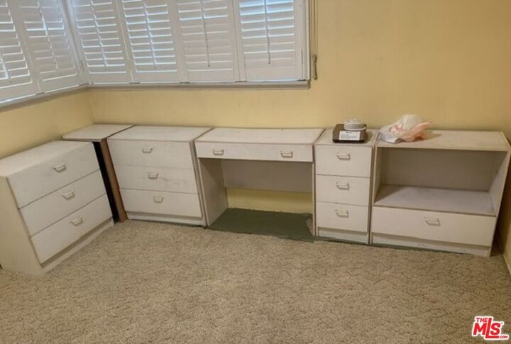 Property Photo: 3806 Carmona Avenue CA 90008