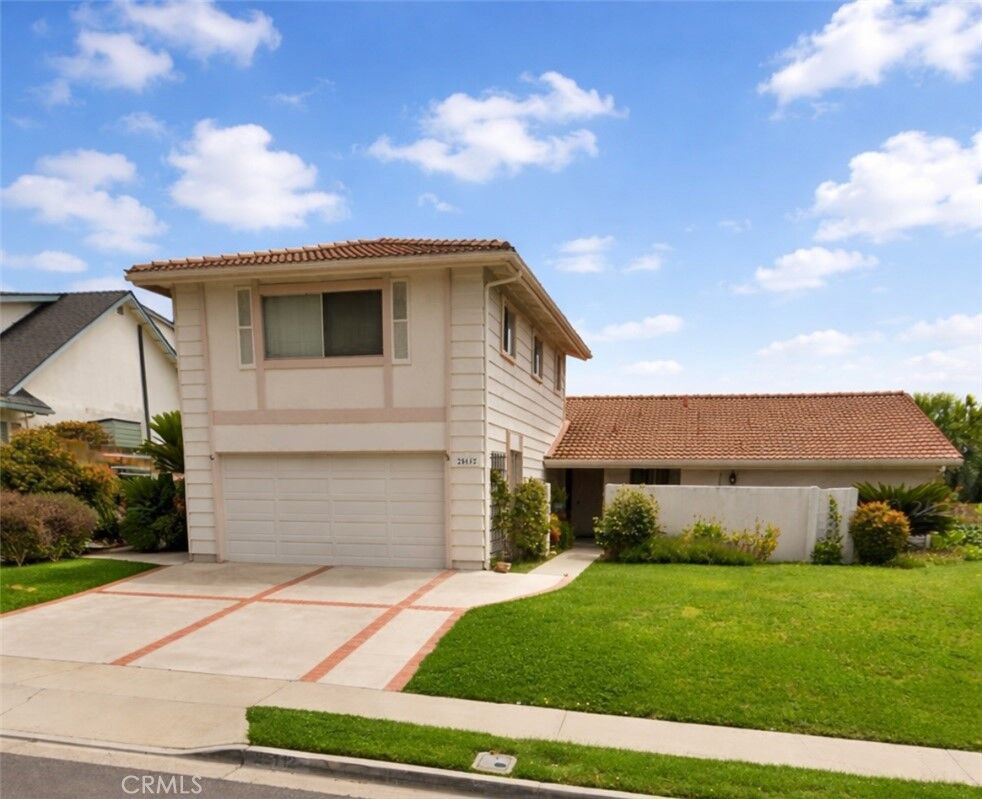 Property Photo: 25112 Northrup CA 92653