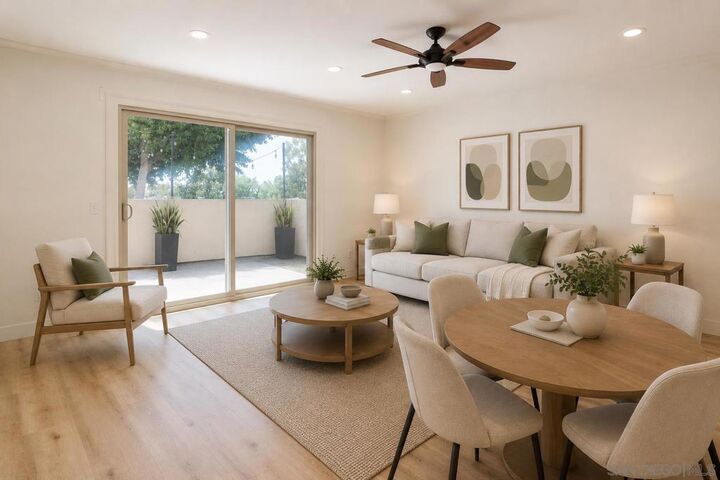 Property Photo:  23391 La Crescenta Unit B  CA 92691 
