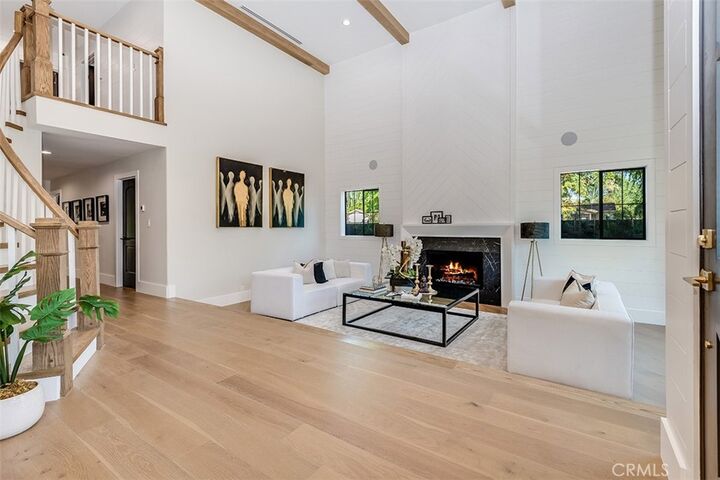 Property Photo: 14803 Otsego Street CA 91403
