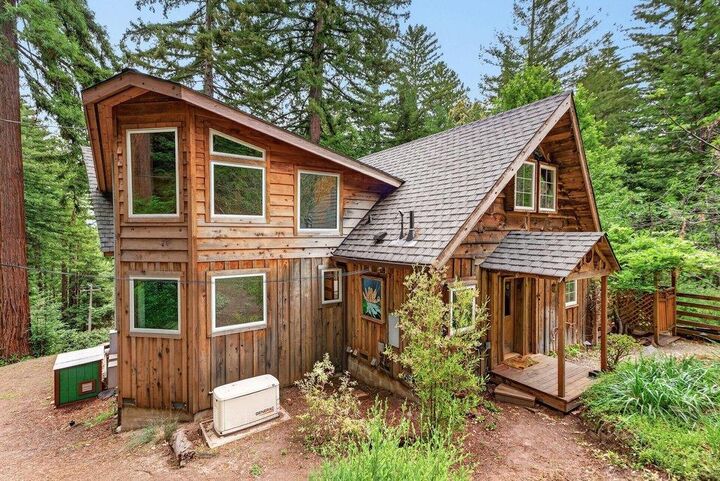 Property Photo:  450 Stellar Way  CA 95006 