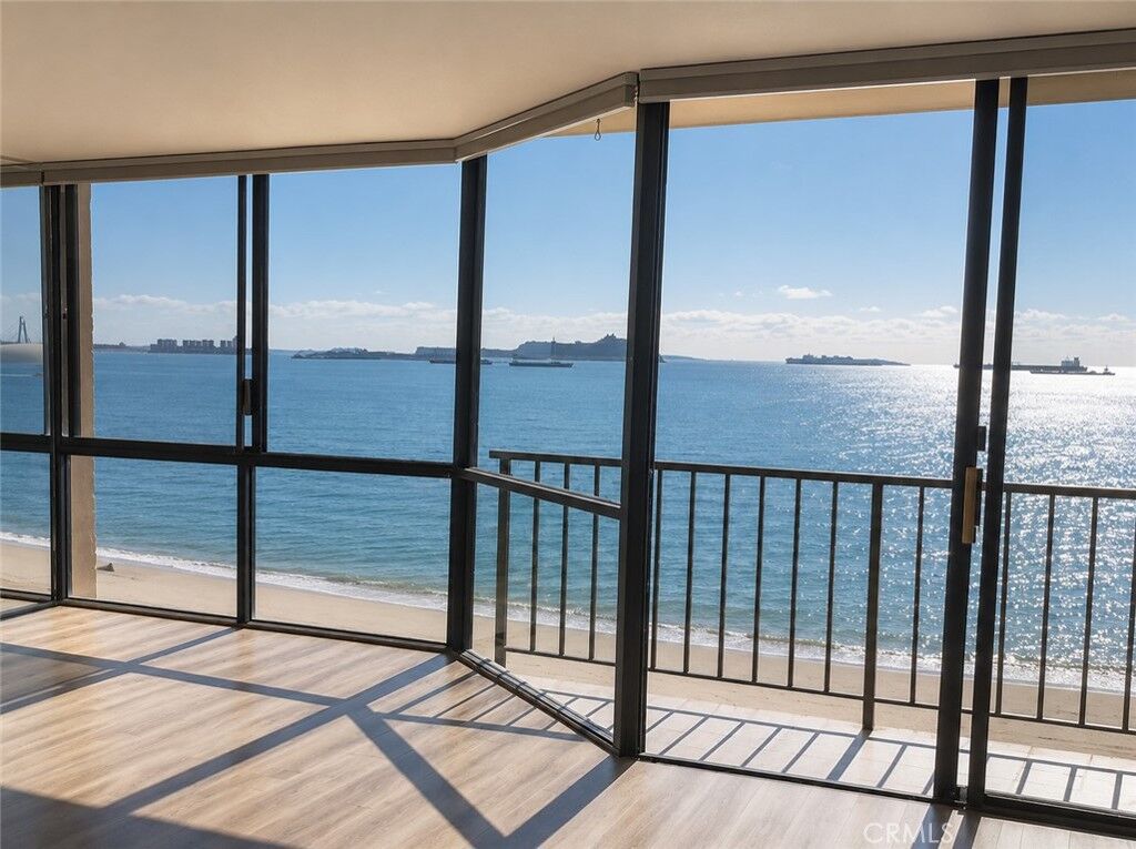 Property Photo: 1750 E Ocean Boulevard 310 CA 90802